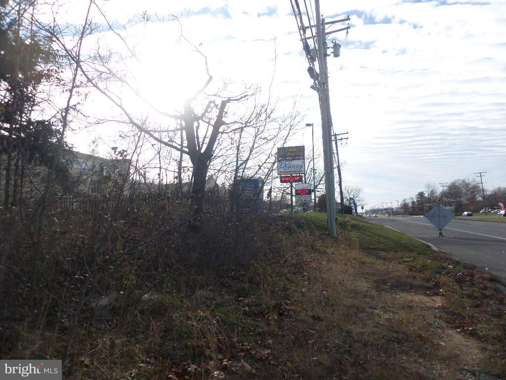 1828 Pulaski Highway - Photo 1