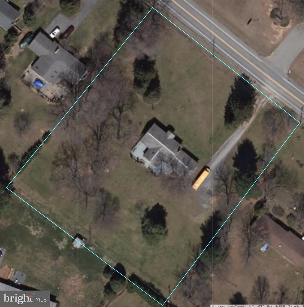 11517 Johns Hopkins Road - Photo 1