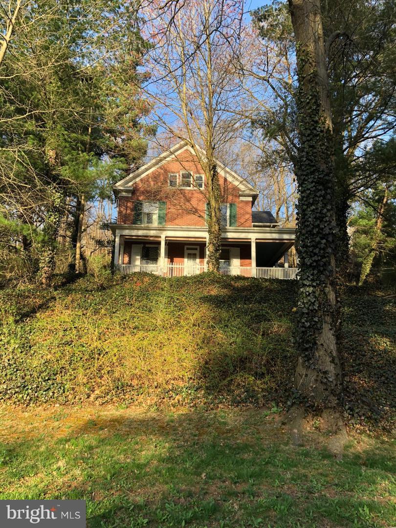 1455 Duke Street - Photo 1