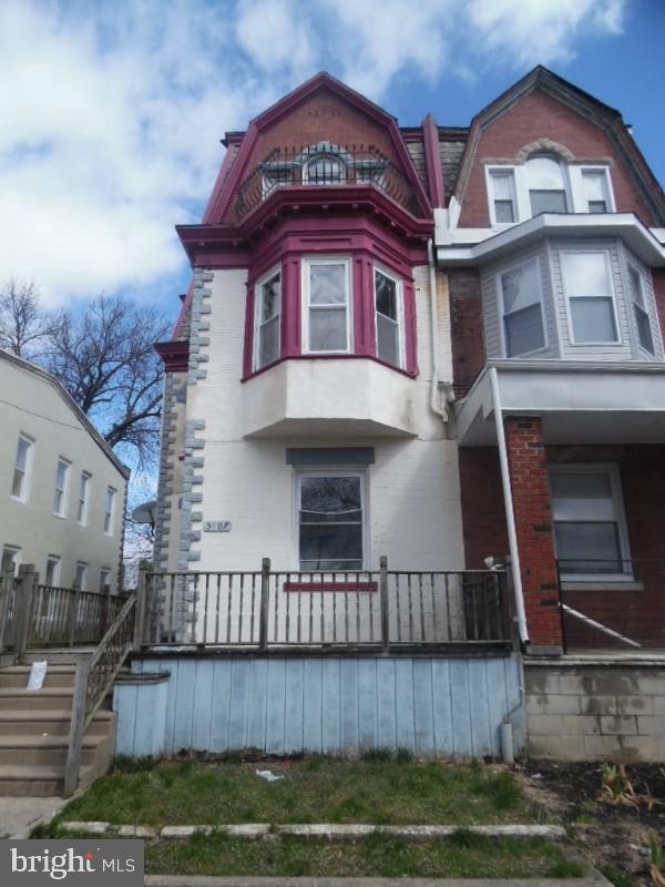 5807 Mcmahon Street - Photo 1