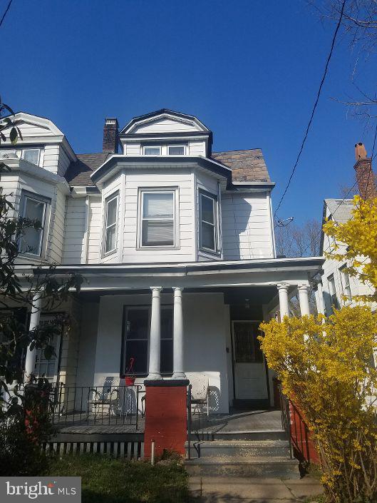 930 Carteret Avenue - Photo 1