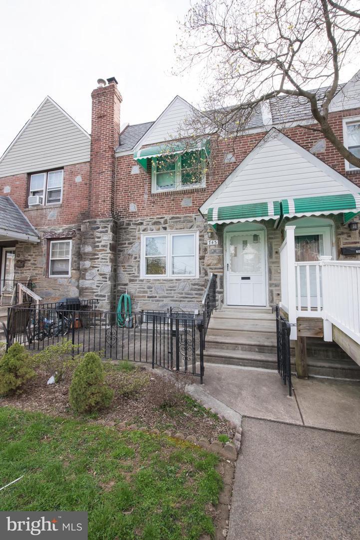 743 Derwyn Road - Photo 1