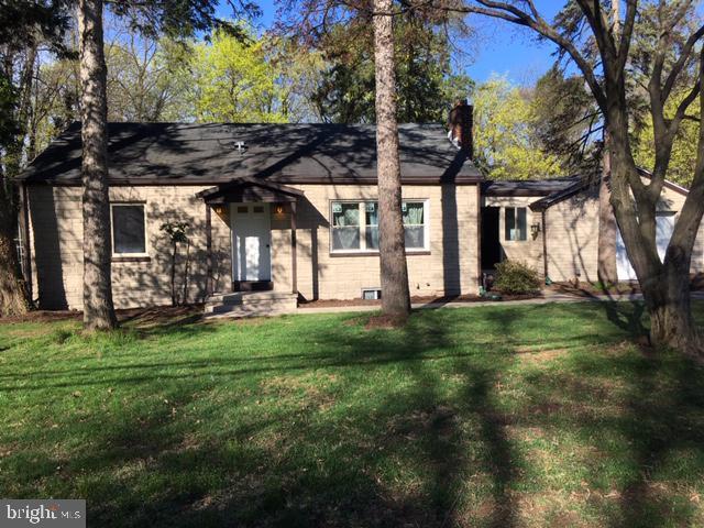 913 Progress Avenue - Photo 1