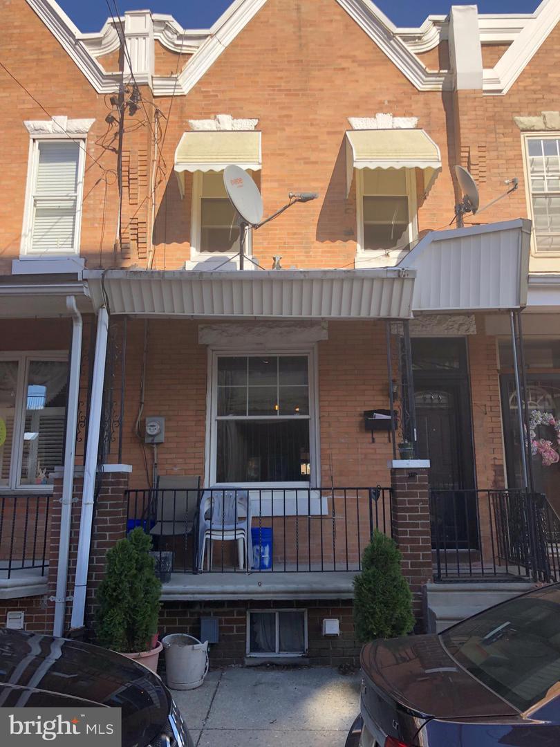 2351 American Street - Photo 1