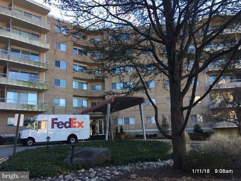 100 West Avenue - Photo 1 100 West Avenue - Photo 1