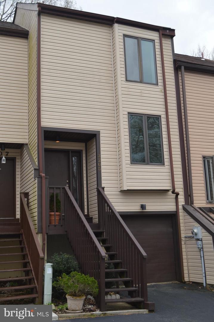 3205 Champions Drive - Photo 1