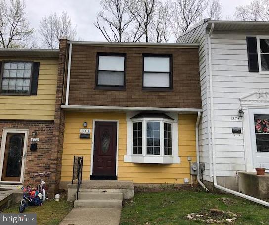 373 Dartmouth Court - Photo 1