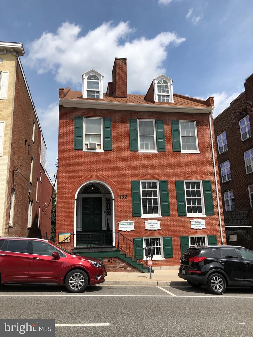 148 Washington Street - Photo 1
