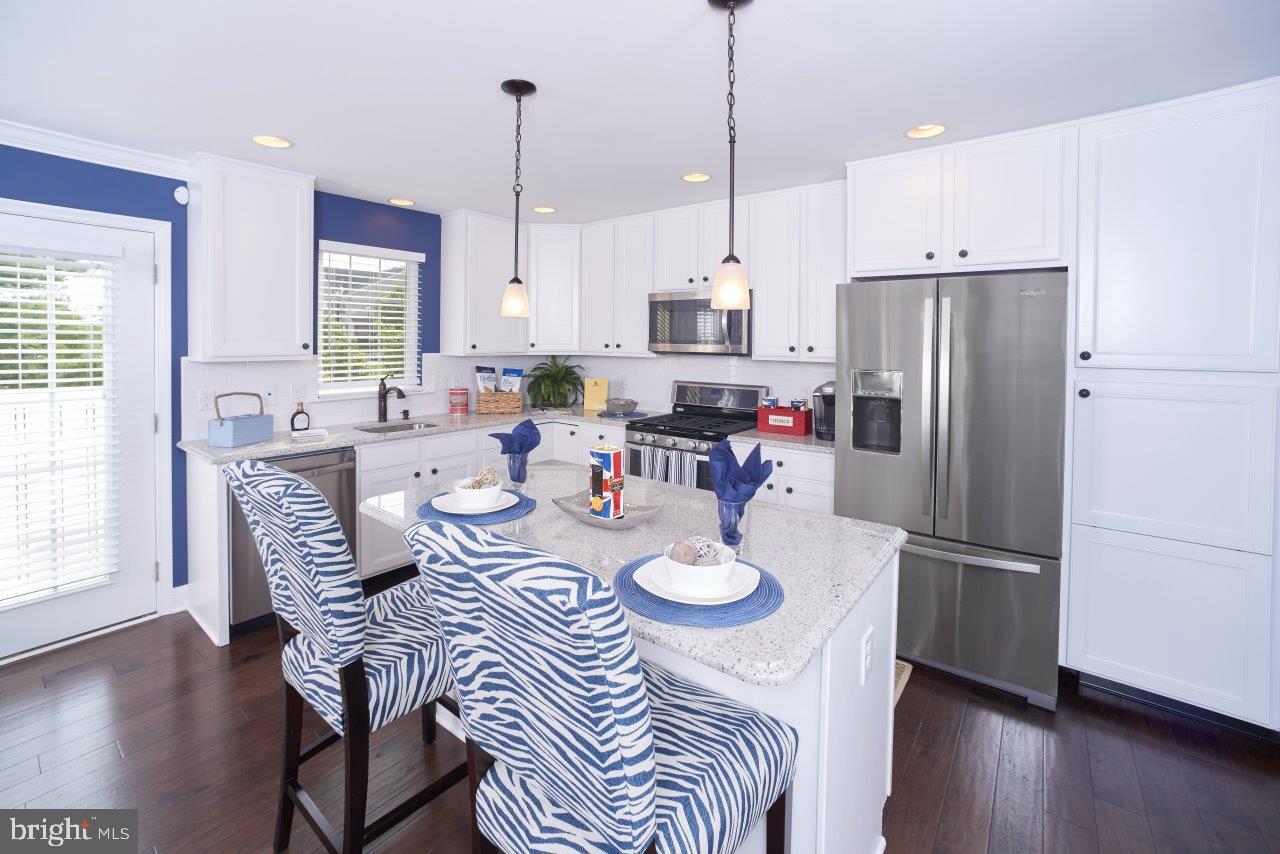 1401 Lexington Mews - Photo 1