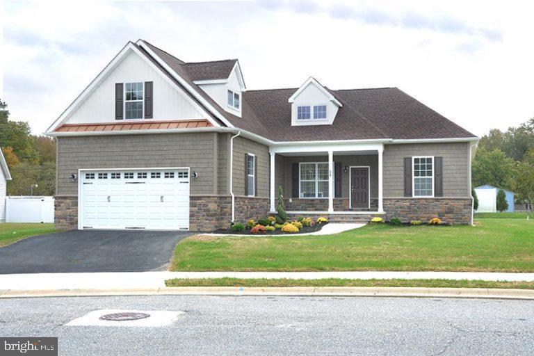 111 Sun Ridge Drive - Photo 1