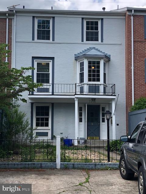7916 Central Park Circle - Photo 1