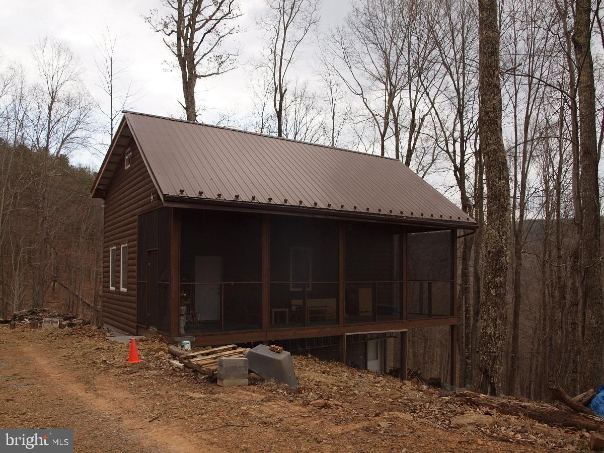 999 Avernus Way - Photo 1