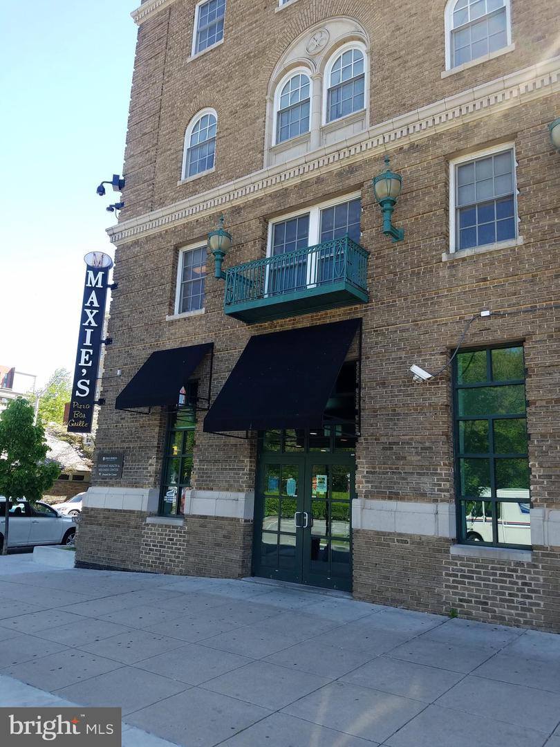 3003 Charles Street - Photo 1