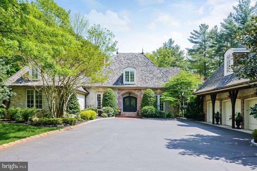 807 Riverton Road - Photo 1