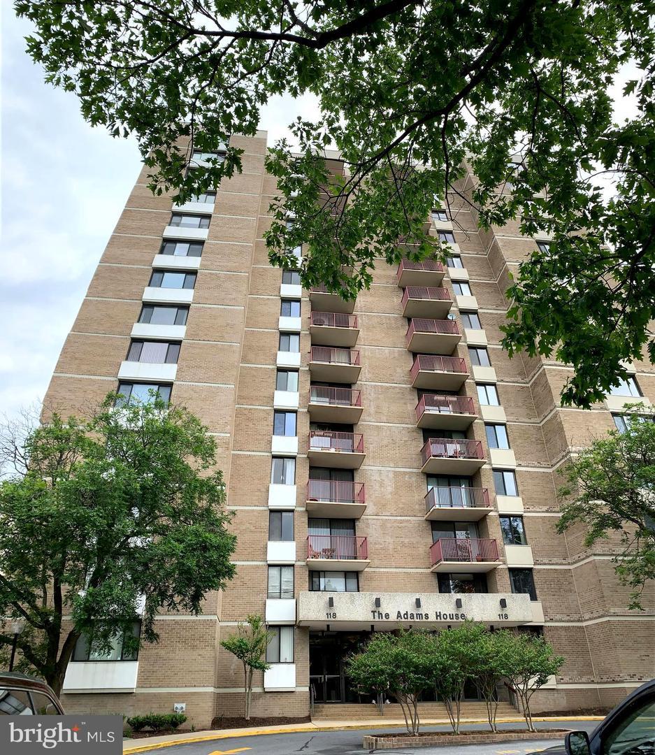 118 Monroe Street - Photo 1