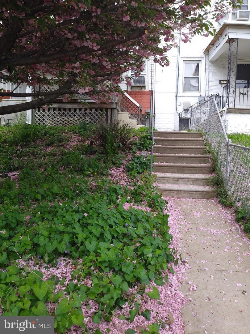 7117 Greenwood Avenue - Photo 1