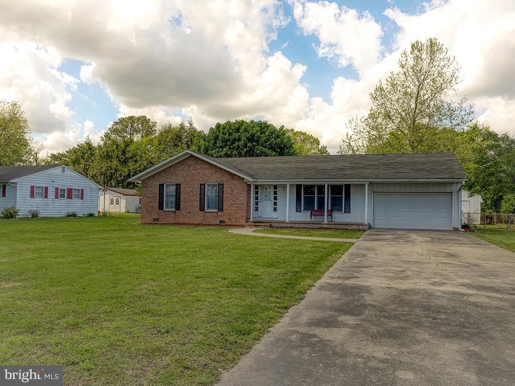 109 Irons Avenue - Photo 1