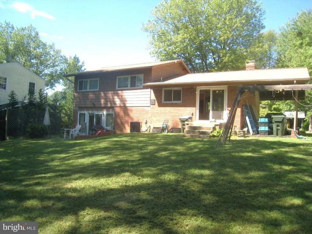 1605 Wrightson Drive - Photo 1