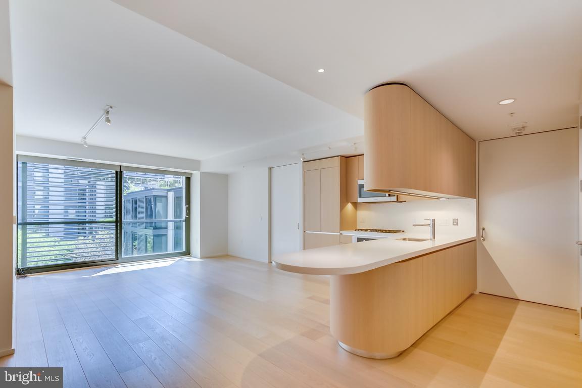 920 I Street - Photo 1