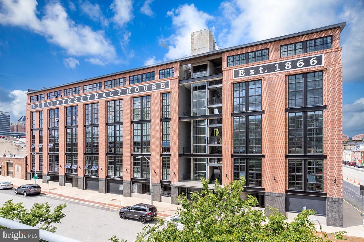 1220 Bank Street - Photo 1