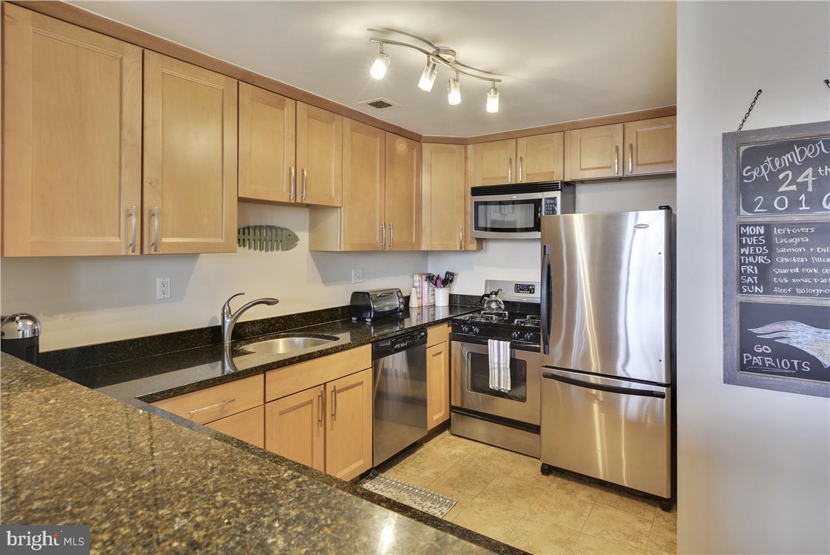 4201 Lee Highway - Photo 1