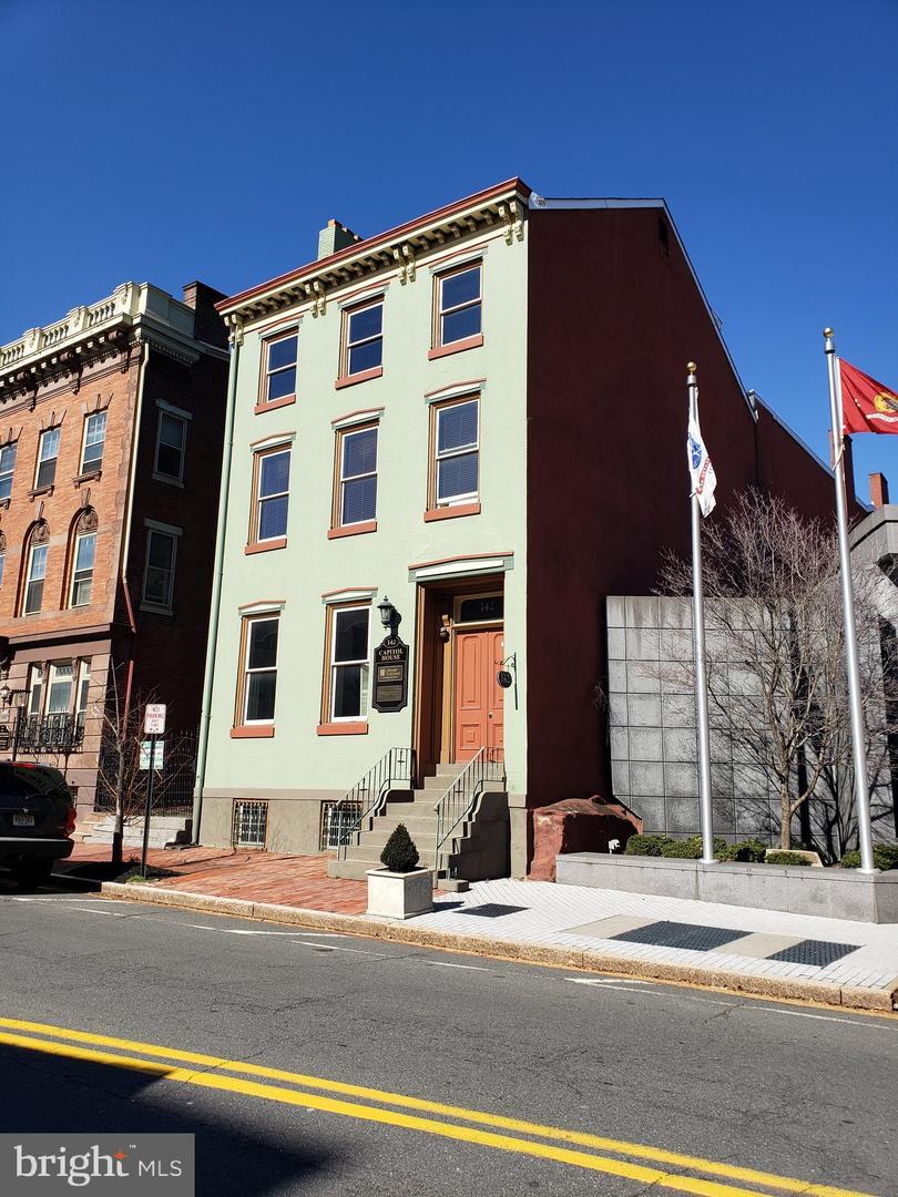 142 State Street - Photo 1