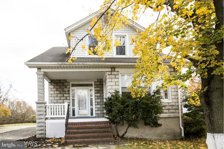 9435 Belair - Photo 1