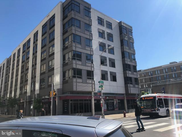 815-37 Arch Street - Photo 1