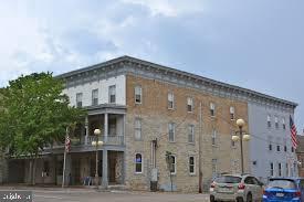 2 Center Square - Photo 1
