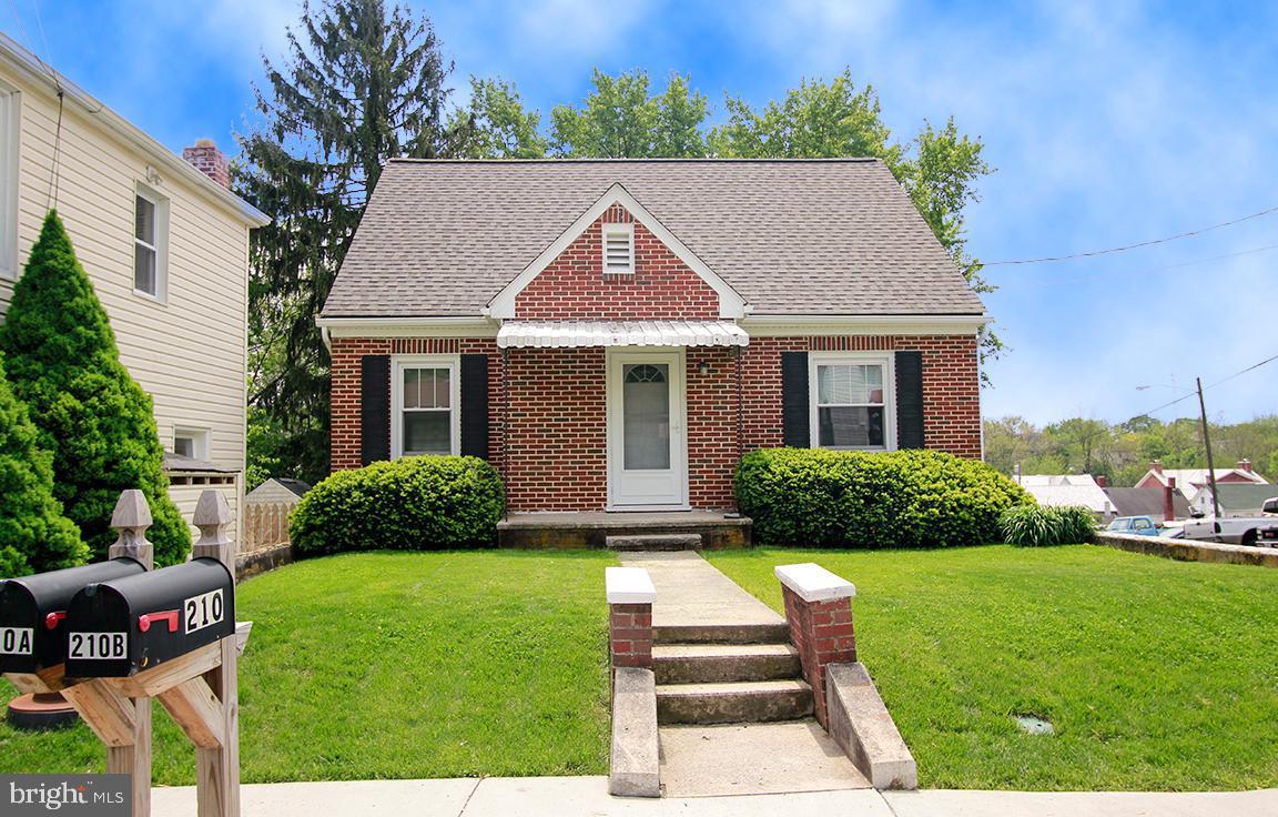 210 Green Street - Photo 1 210 Green Street - Photo 1