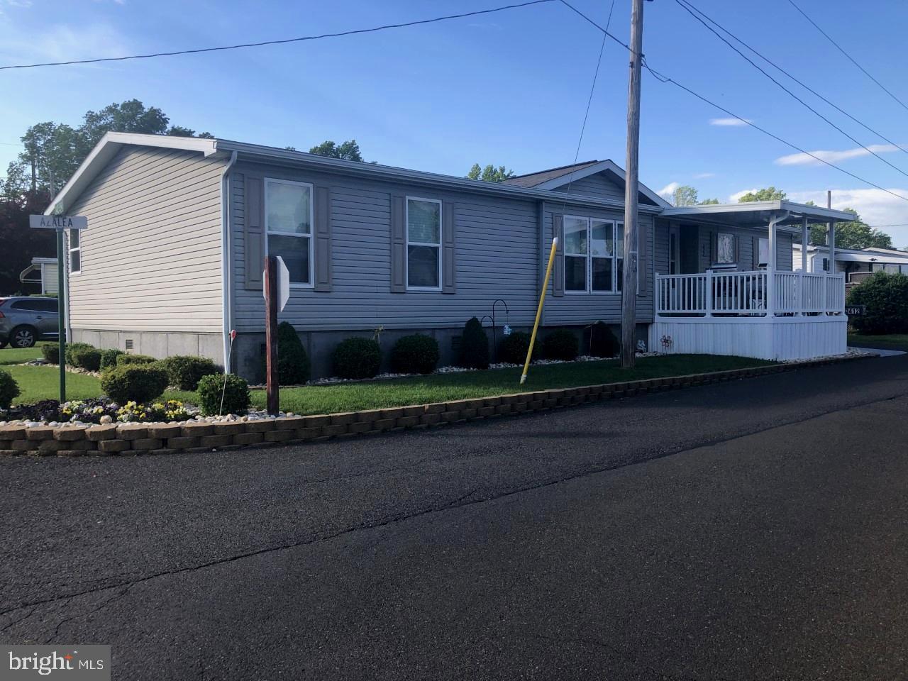 3412 Azalea Avenue - Photo 1