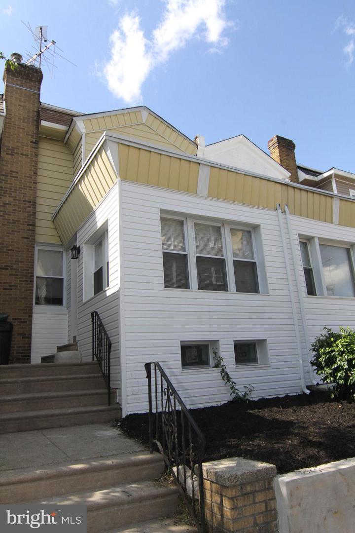 5809 Fernwood Street - Photo 1