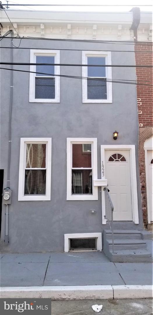 1923 Darien Street - Photo 1