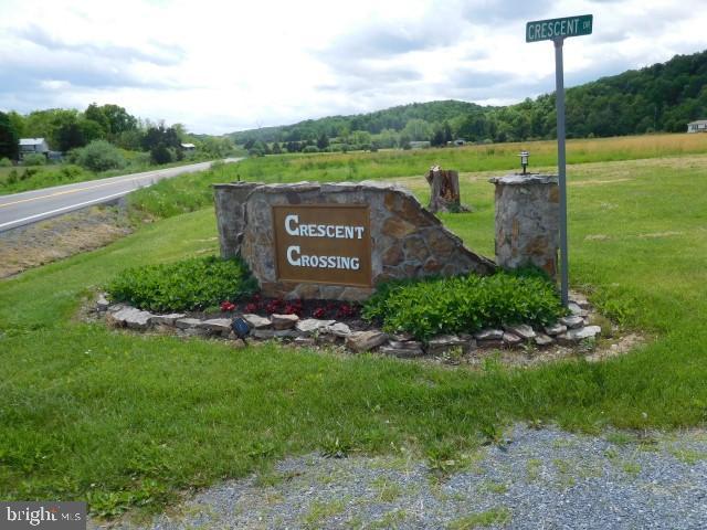 Crescent Crossing - Photo 1