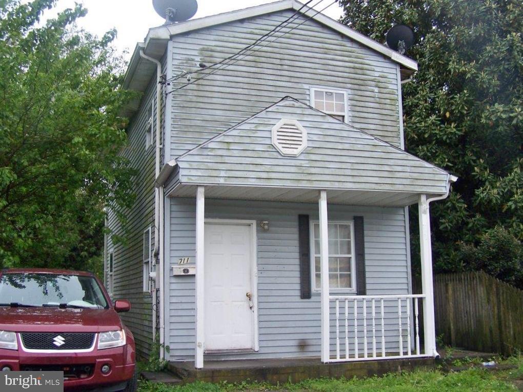 711 3RD Street - Photo 1