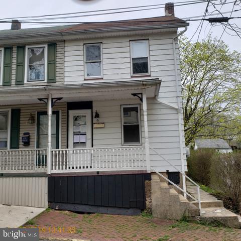 6 Fairview - Photo 1