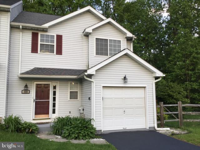 508 Thomas Circle - Photo 1