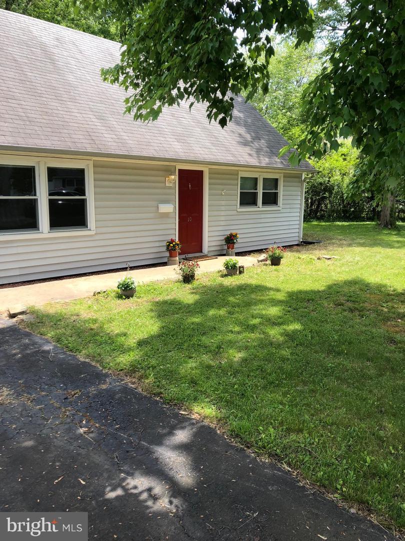 10 Scarsdale Avenue - Photo 1