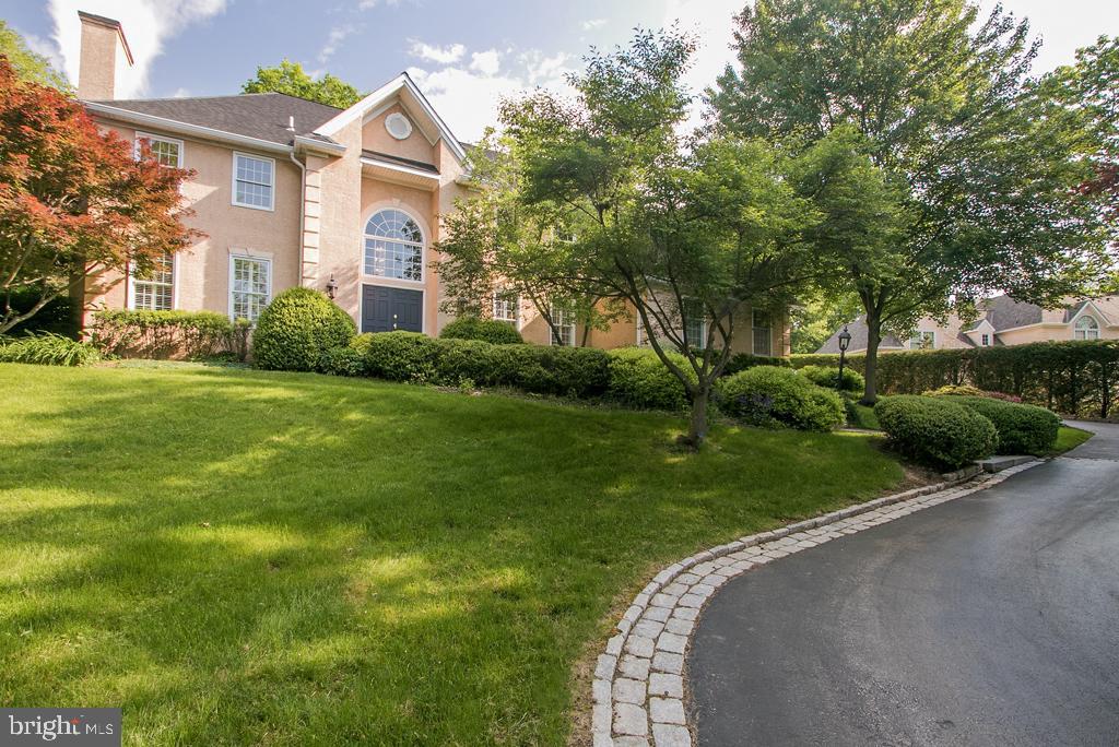 618 Newtown Road - Photo 1