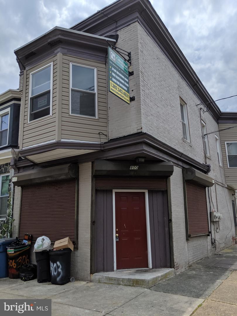 800 Vandever Avenue - Photo 1