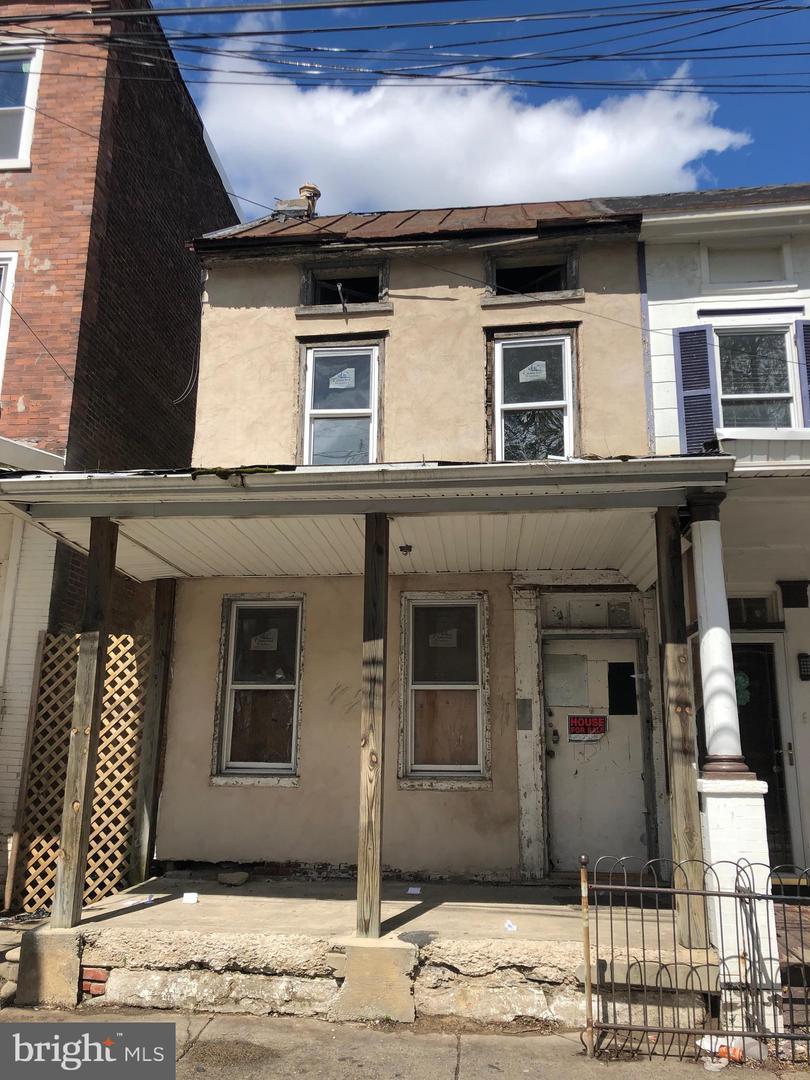 59 Bringhurst Street - Photo 1