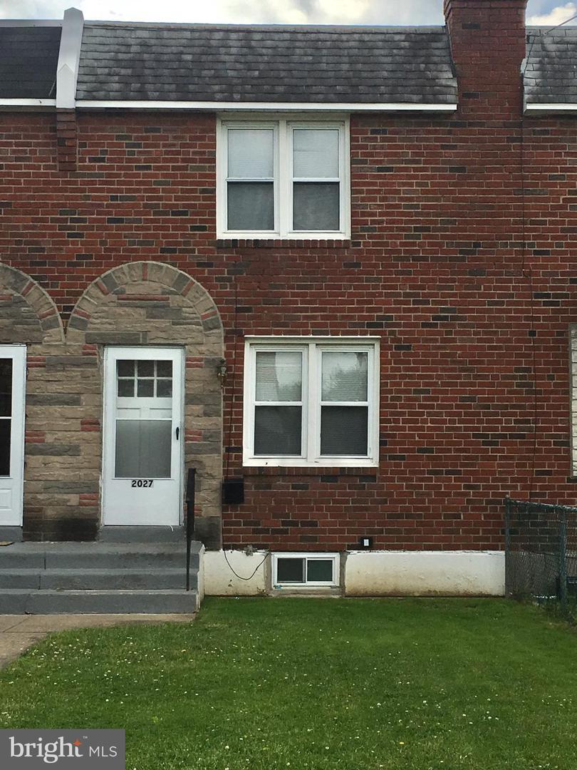 2027 Heather Road - Photo 1
