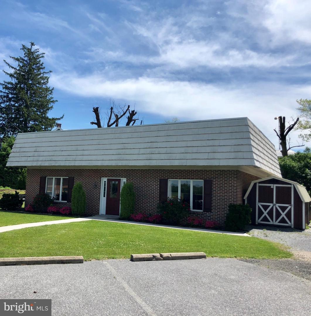 782 Buchanan - Photo 1