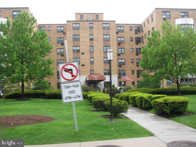 346 Lancaster Avenue - Photo 1