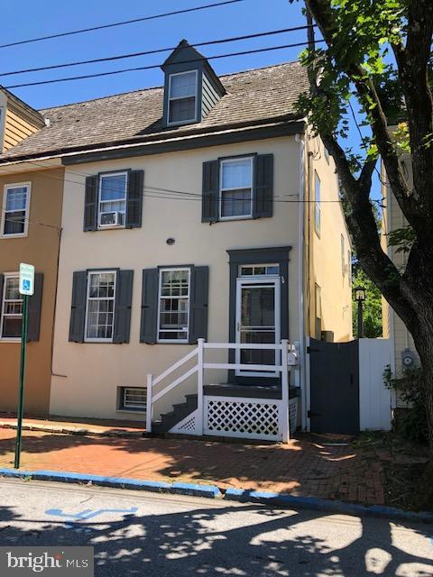 41 4TH Street - Photo 1