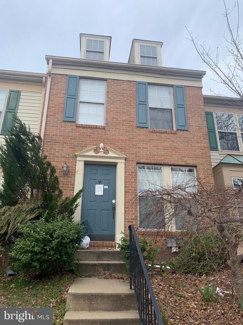 4711 Wainwright Circle - Photo 1