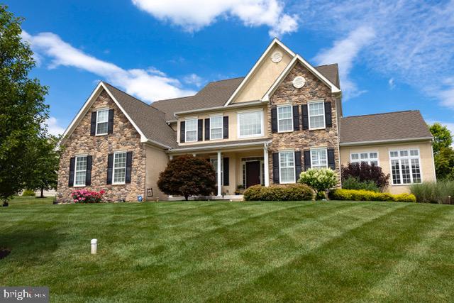119 Cyprus Lane - Photo 1