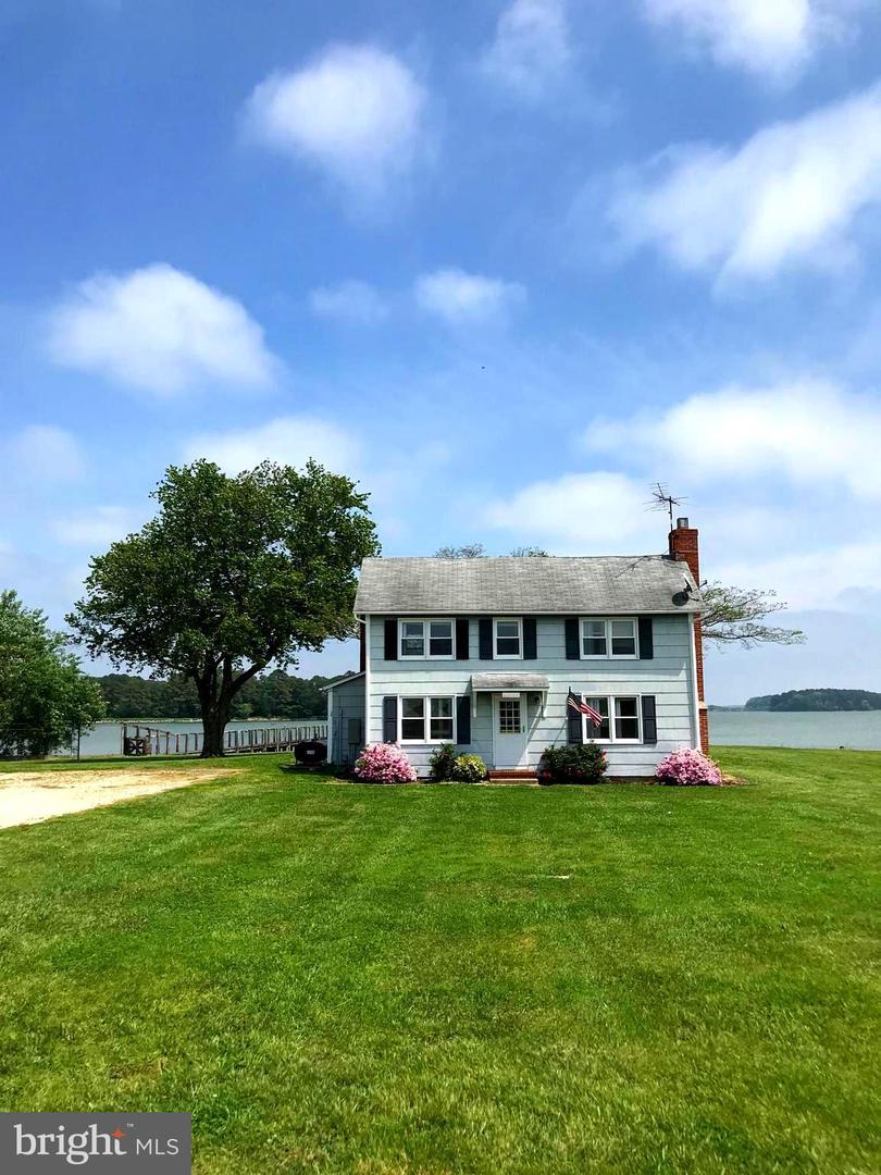 22778 Wells Point Road - Photo 1