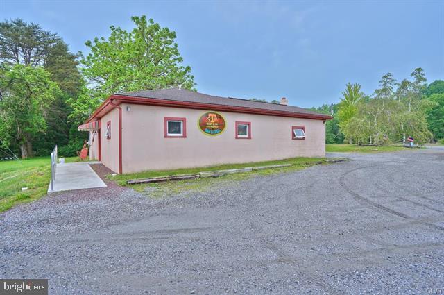 717 Hilltop Rd - Photo 1