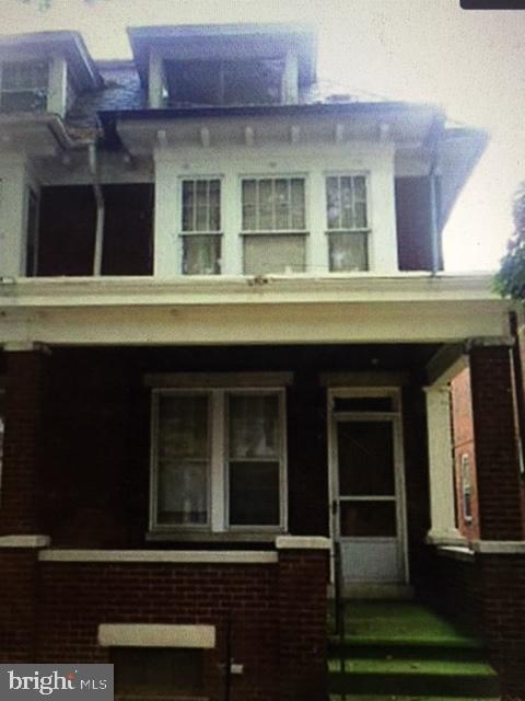 13 20TH Street - Photo 1